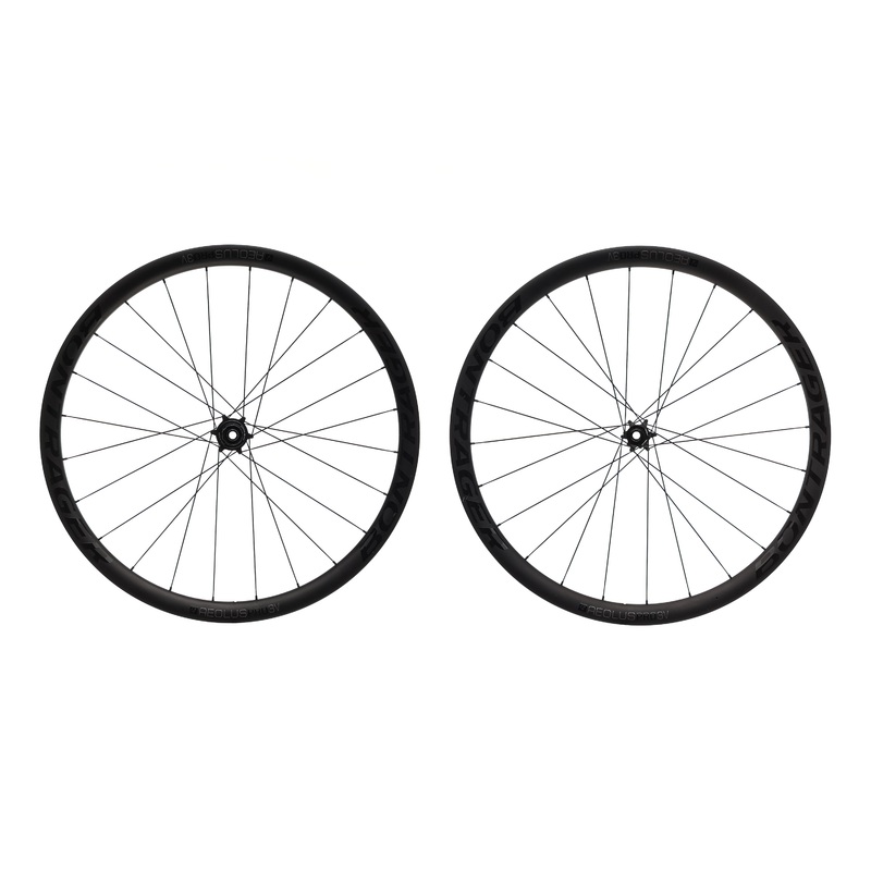 Bontrager Aeolus Pro 3V TLR Disc Carbon Tubeless 700c Wheelset