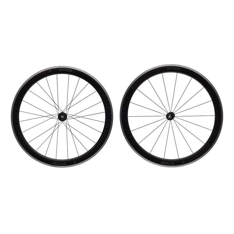 Bontrager Aeolus Comp 5 Carbon/Alloy Clincher 700c Wheelset