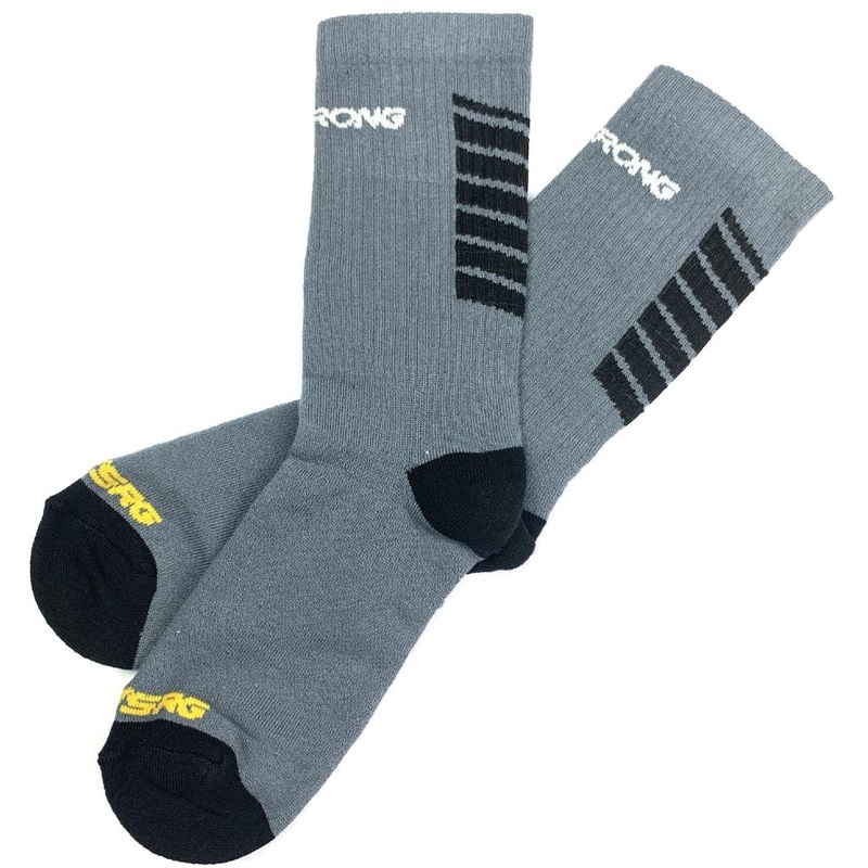 Stay Strong Chevron Socks – Grey