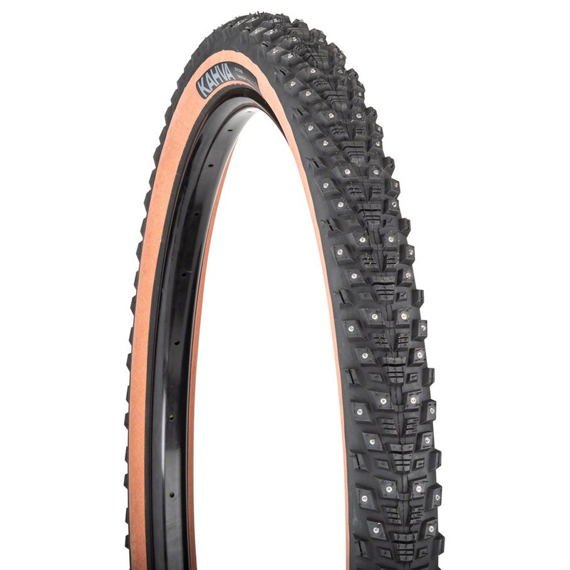 45NRTH Kahva Tire – 29 x 2.25 Tubeless Folding Tan 60 TPI 252 Concave Carbide Studs