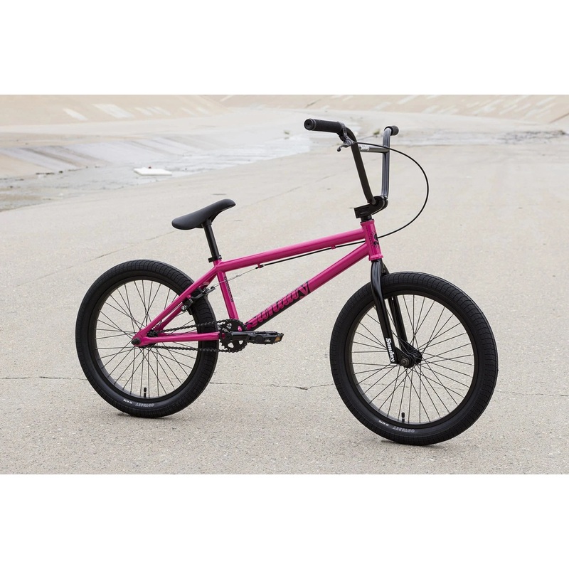 Sunday 2025 Primer 20.5″ TT Bike Gloss Surf Pink
