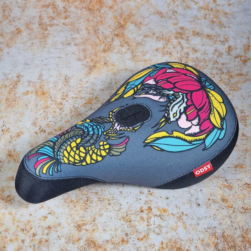 Odyssey Snake Trap Pivotal Hot Seat v3